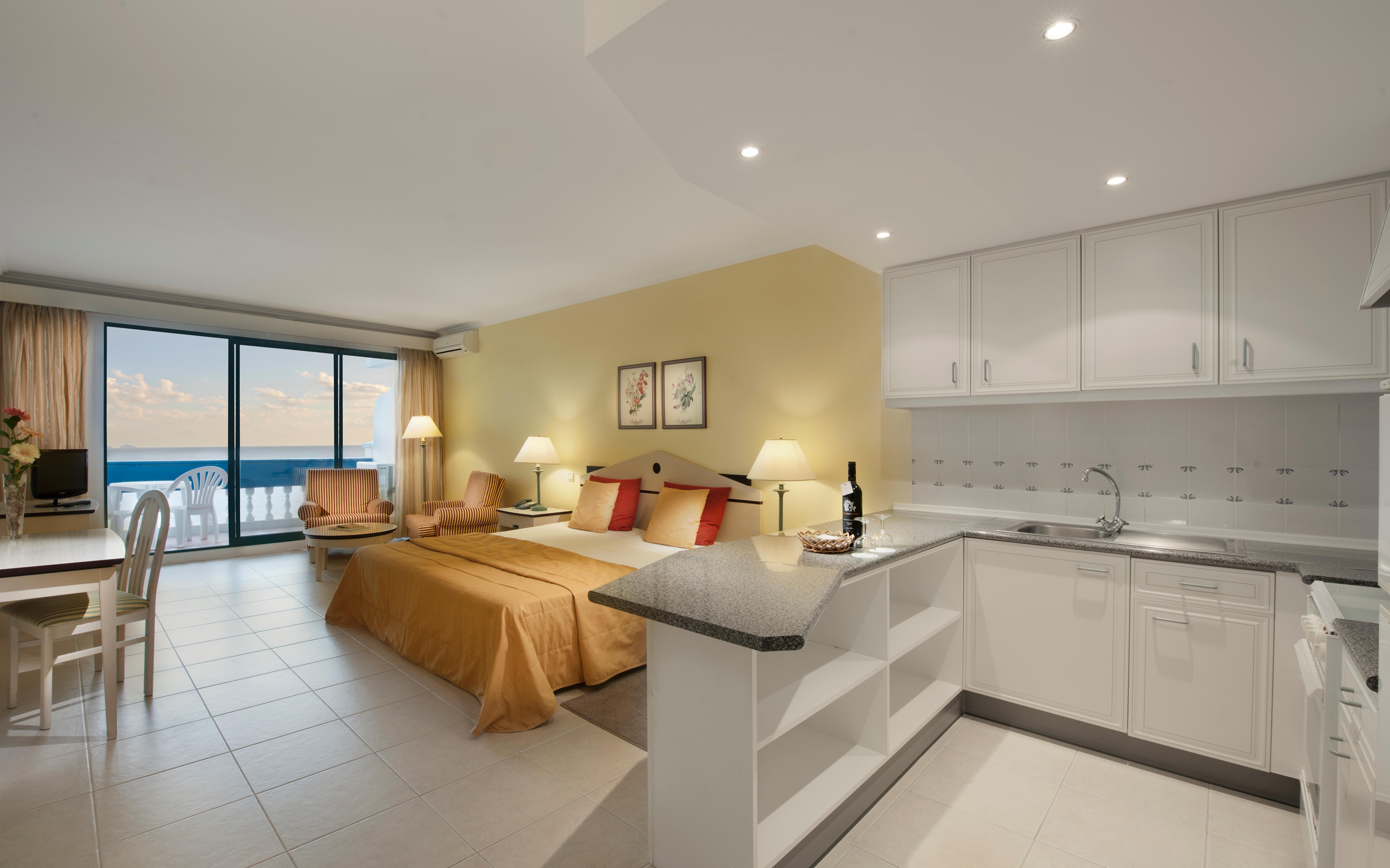 Hotel Royal Orchid Canico  Bagian luar foto