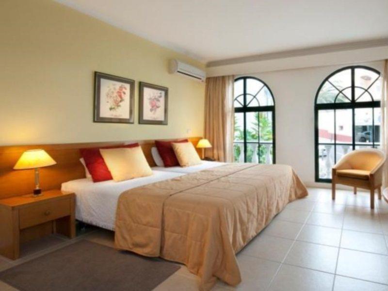 Hotel Royal Orchid Canico  Bagian luar foto